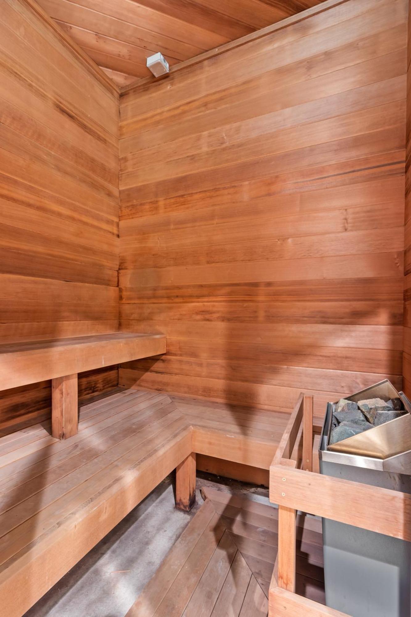 Casa De Cristal-Epic Views-Hottub-Sauna-Sleeps 10-Luxury Linens-Stocked Kitchen エステス・パーク エクステリア 写真