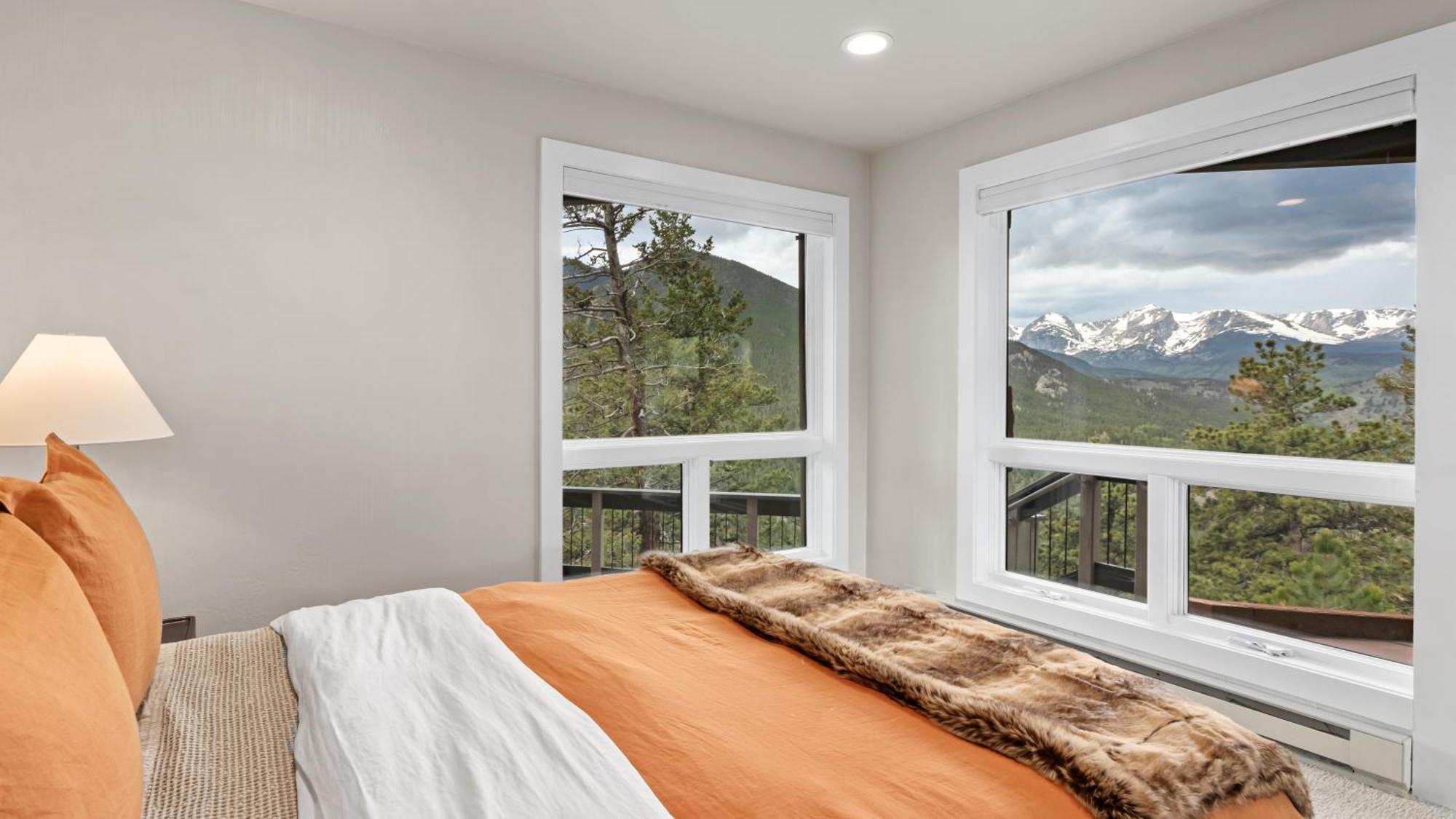Casa De Cristal-Epic Views-Hottub-Sauna-Sleeps 10-Luxury Linens-Stocked Kitchen エステス・パーク エクステリア 写真