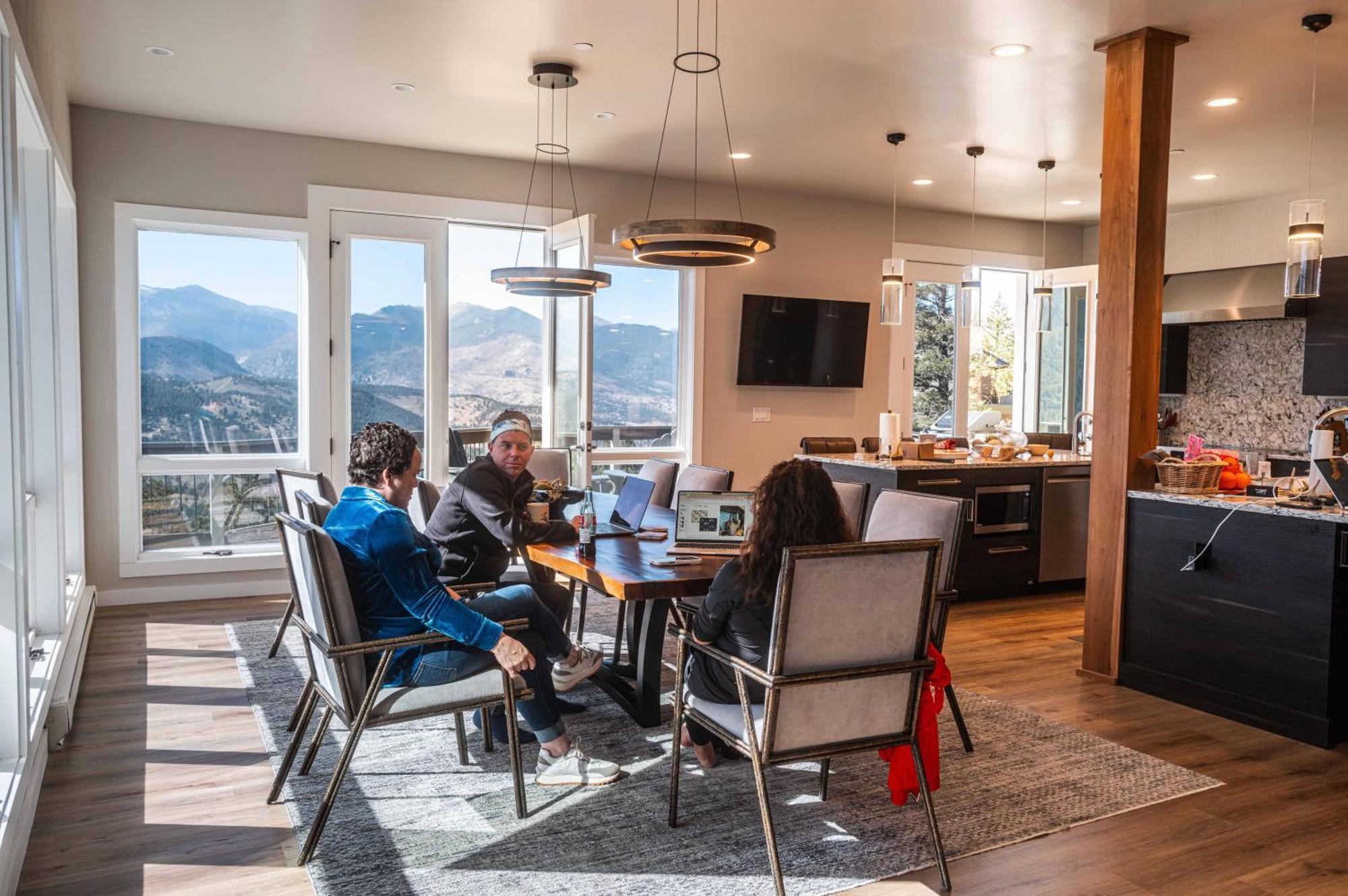 Casa De Cristal-Epic Views-Hottub-Sauna-Sleeps 10-Luxury Linens-Stocked Kitchen エステス・パーク エクステリア 写真